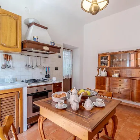 3 Bedroom Lovely In Torza Nyaraló Chiama