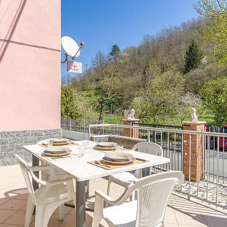 3 Bedroom Lovely In Torza Vakantiehuis *